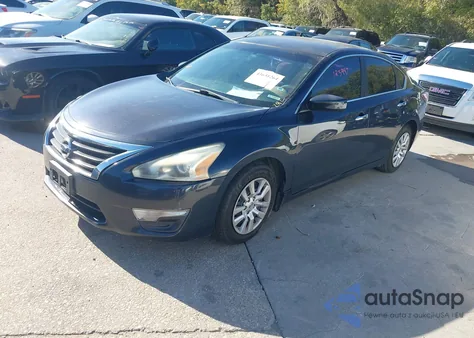2014 Nissan Altima 2.5 S z USA, uszkodzony, nr VIN 1N4AL3AP4EC123997